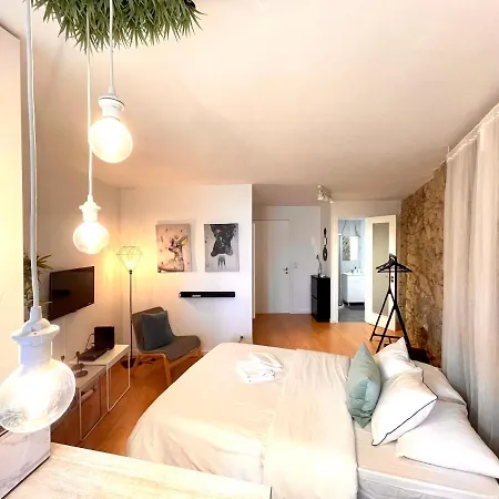 Apartment Historic Center • Collection By Perpetual Relax